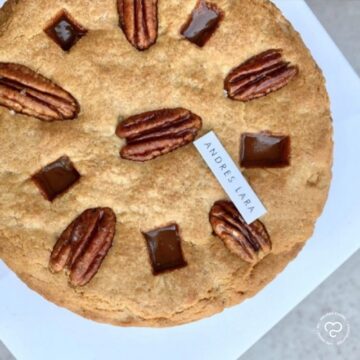 Brown Butter Blondie Cookie