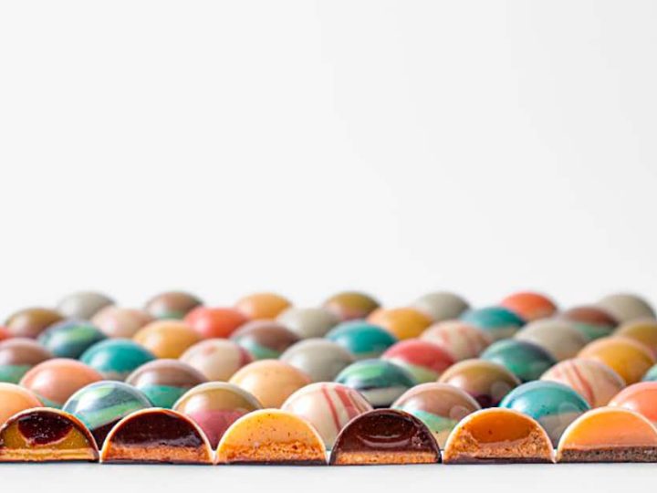 Close Your Molded Bonbons Faster